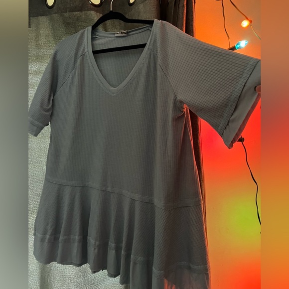 NWT Blu Heaven V-Neck TunicTop Size XL a beautiful blue. Flowy and super soffft! - Picture 2 of 5